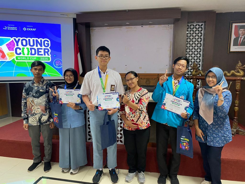 SMK Muhammadiya Pakem Raih Juara 3 di Young Coders World Cup (YCWC)